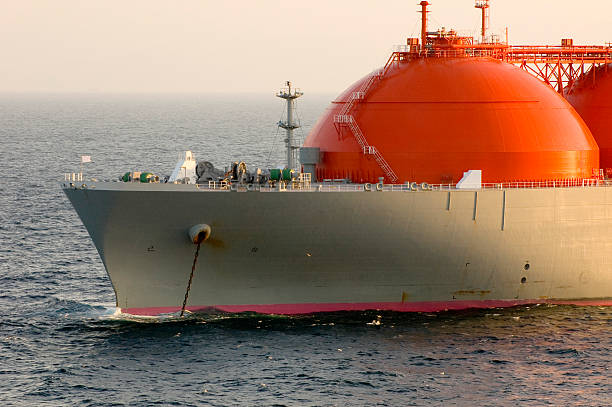 istock Gas tanker LNG 135873088
