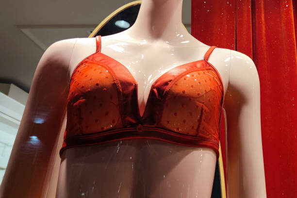 istock new year eve red bra 1358764885