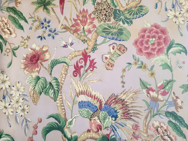 Photo of Old-fashioned Floral Wallpaper