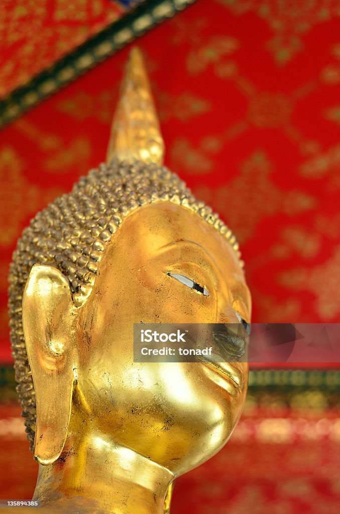 Estátua de Buda em Wat Pho, Banguecoque - Royalty-free Antigo Foto de stock