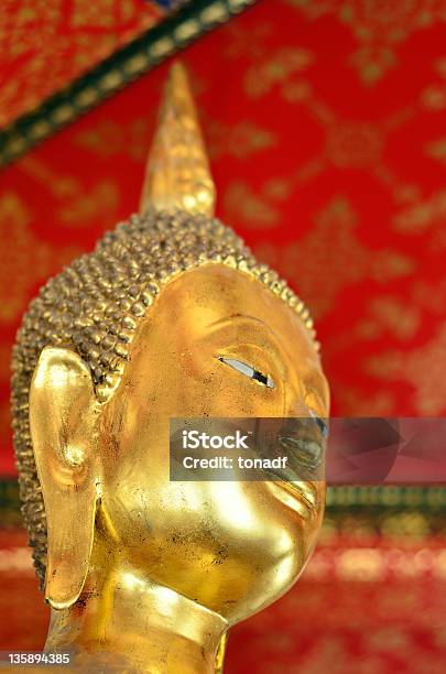 Estátua De Buda Em Wat Pho Banguecoque - Fotografias de stock e mais imagens de Antigo - Antigo, Antiguidade, Arcaico