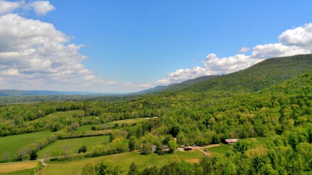 istock View of valley 1358957293