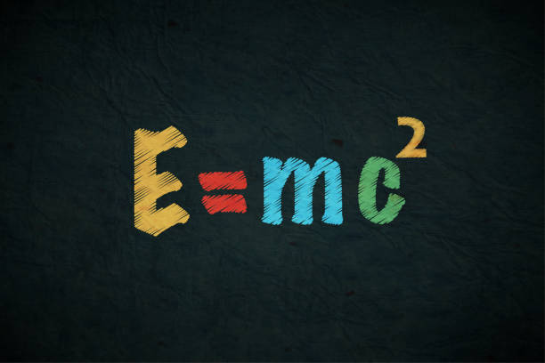 красочный или разноцветный текст, формула e=mc2 на грубой доске, как горизонтальный векторный черный фон - e=mc2 stock illustrations