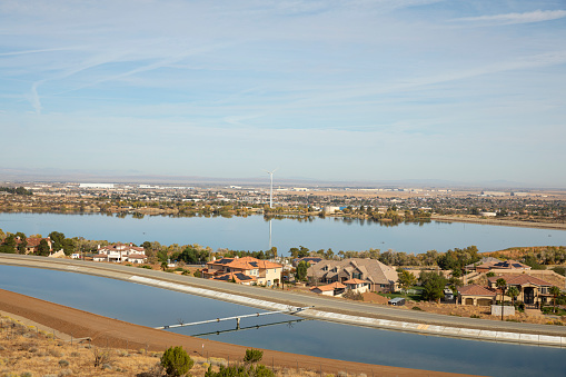 View of California aqueduct in Palmdale. The aqueducts carry water from the Sierra Nevada mountains to Southern california