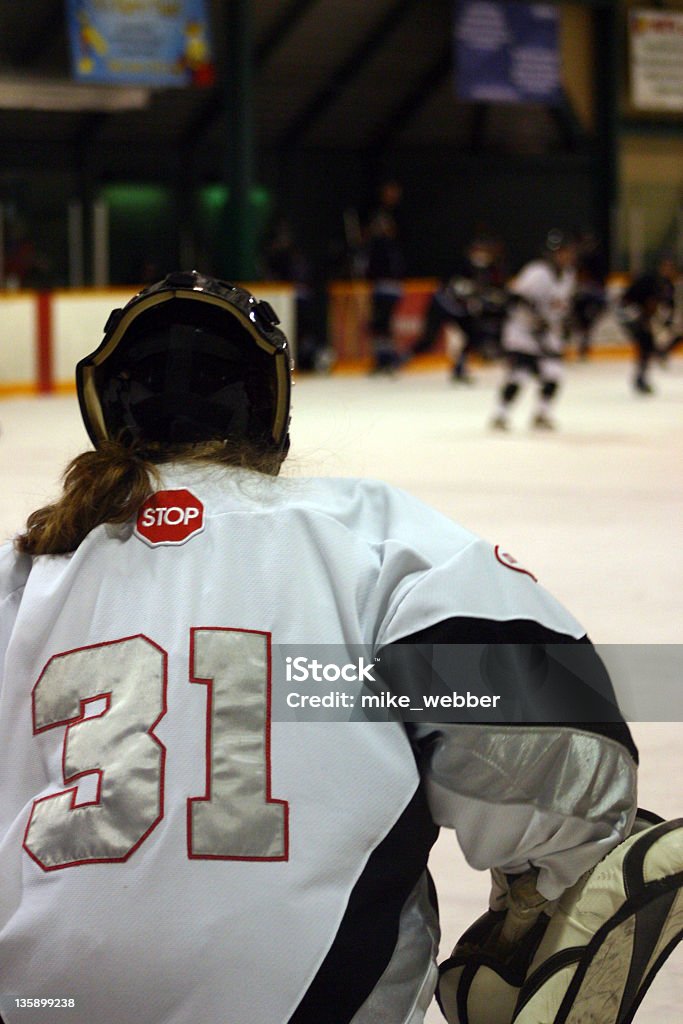 Women_goalie - Foto stock royalty-free di Hockey su ghiaccio