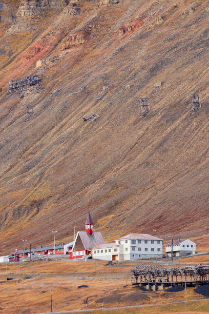 istock Svalbard Church 1359012660