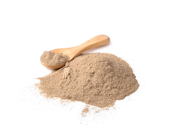 istock Houjicha, Hojicha tea powder (Roasted green tea powder)  isolated on white background 1359083156