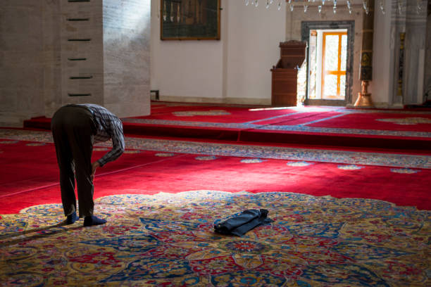 istock Muslim praying time to Ramadan 1359099369