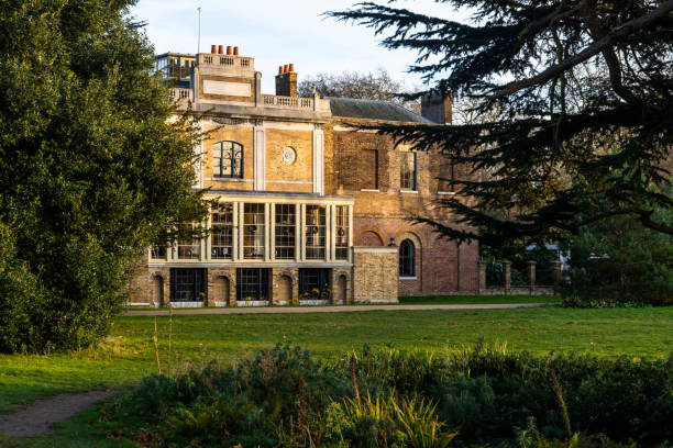 Pitzhanger Manor, London, UK Pitzhanger Manor, an English country house famous as the home of neoclassical architect, Sir John Soane. Built between 1800 and 1804 in Walpole Park Ealing, London, England, UK eanling stock pictures, royalty-free photos & images