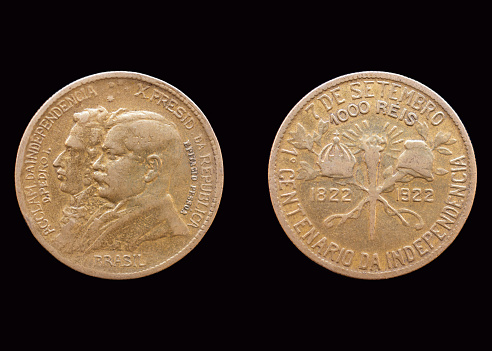 1000 réis coin from the year 1922 of Brazil República. Centenary of Independence. D. Pedro I and Epitácio Pessoa. Front and back. Coin House from Rio de Janeiro., Brazil