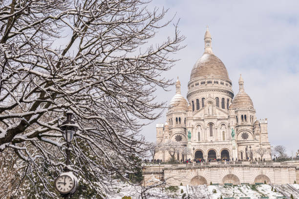 istock Sacre Coeur Basilica in Paris 1359238155