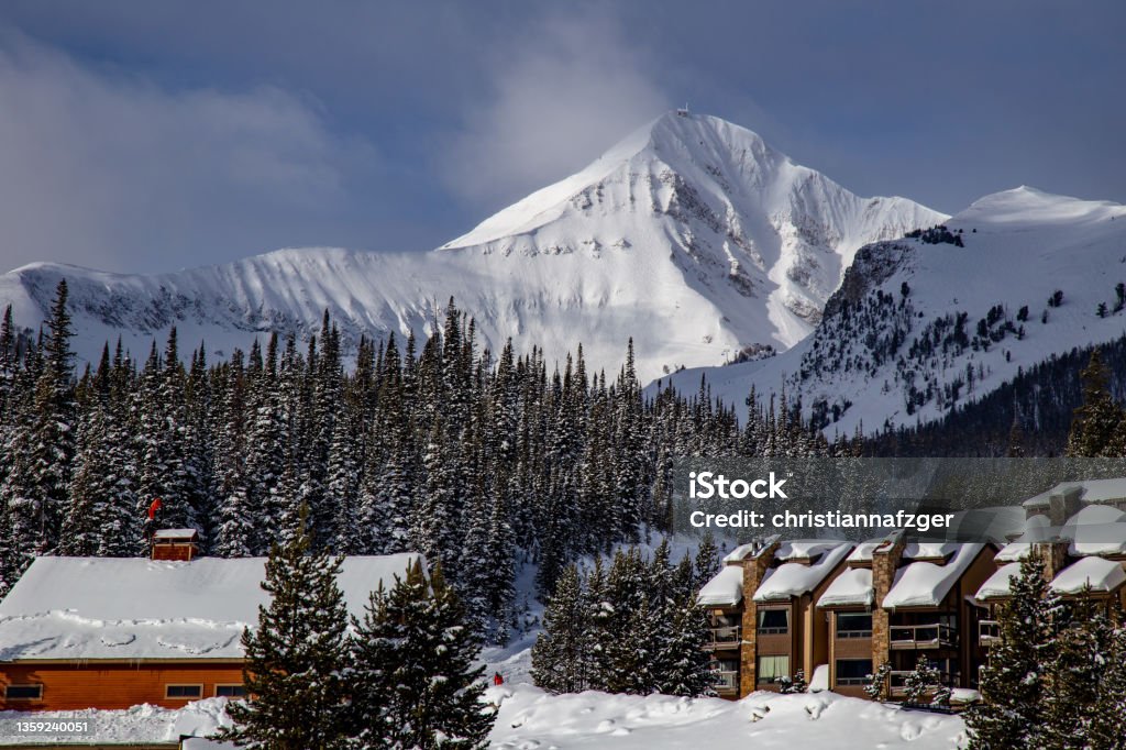 Slope side lodging at Big Sky ski resort, Montana Lone Peak at Big Sky, Montana Montana - Western USA Stock Photo