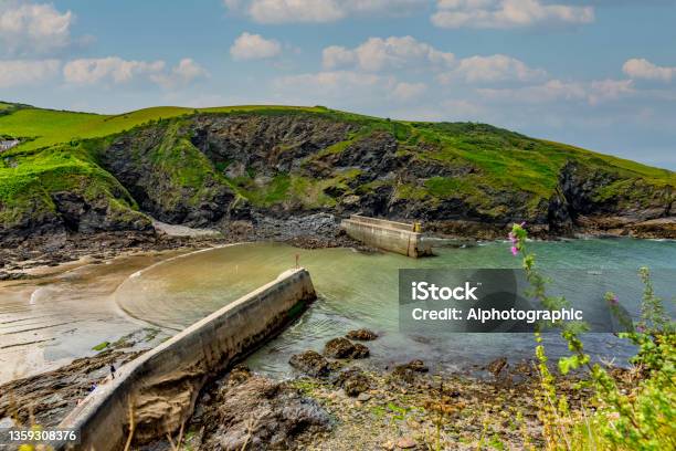 The Cornish Coast At The Entrance To Port Isaac Harbour Stock Photo - Download Image Now