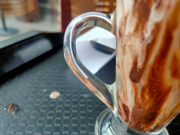 Cup handle