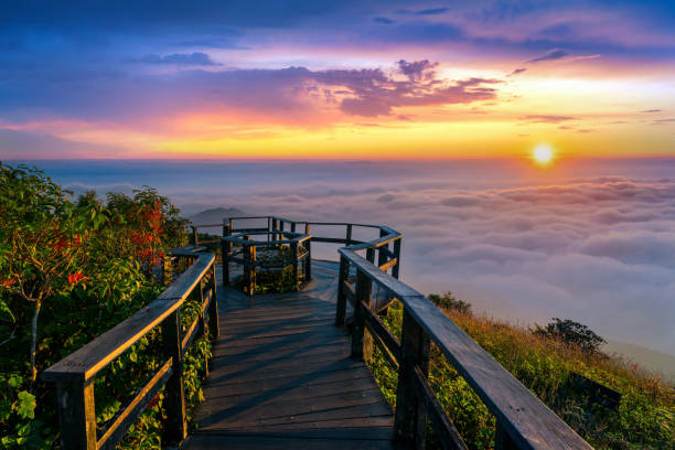 Beautiful sunset at Kew Mae Pan viewpoint in Doi inthanon, Chiang Mai, Thailand. Beautiful sunset at Kew Mae Pan viewpoint in Doi inthanon, Chiang Mai, Thailand. chiang mai province stock pictures, royalty-free photos & images