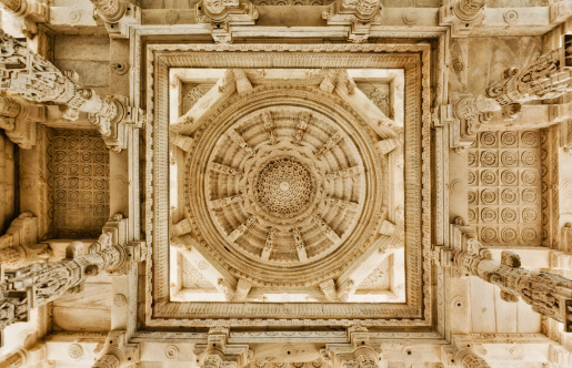 Templo Adinatha en Ranakpur, India photo