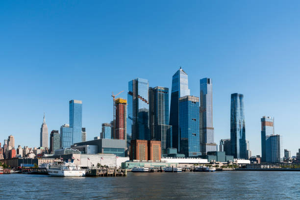 New York City skyline from New Jersey over the Hudson River with the skyscrapers of the Hudson Yards district at day time. Manhattan, Midtown, NYC, USA. A vibrant business neighborhood New York City skyline from New Jersey over the Hudson River with the skyscrapers of the Hudson Yards district at day time. Manhattan, Midtown, NYC, USA. A vibrant business neighborhood major us cities stock pictures, royalty-free photos & images