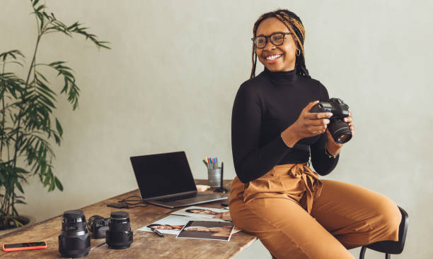 istock Photography makes me happy 1359504518