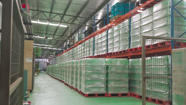Mineral Water Packing Supplier Warehouse