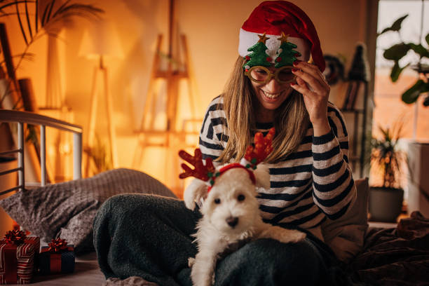 istock Christmas with best friend 1359527362