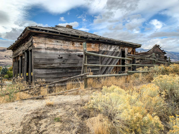 istock An abandoned farm building in the valley 1359562690