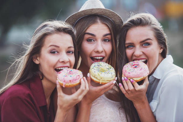 istock Happy Girls 1359581304