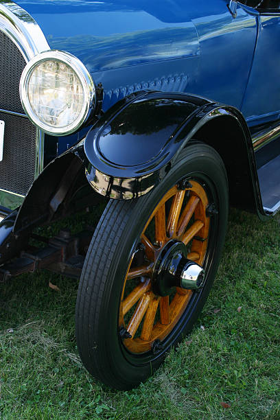 Auto Car - 1923 Oldsmobile 43-A