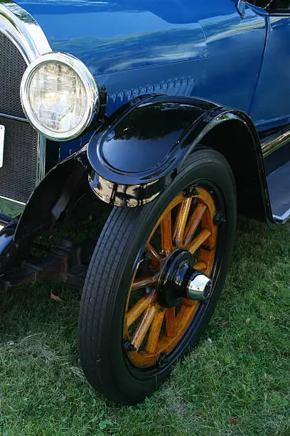 Auto- 1923 Oldsmobile 43-A.