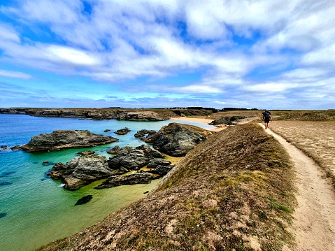 Walking trail of the tour of Belle-île-en-mer, Breton paradise renowned for its wild nature and breathtaking landscapes.