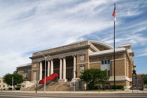 istock Memorial Hall, Dayton, Ohio 135966159