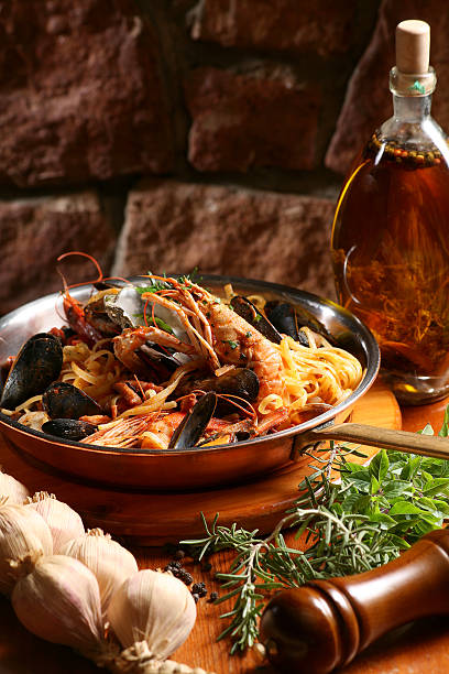 istock sea food pasta 135966290