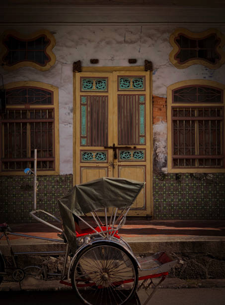 istock Dilapidated Pre-War Shoplot with beautiful Peranakan heritage 1359664925
