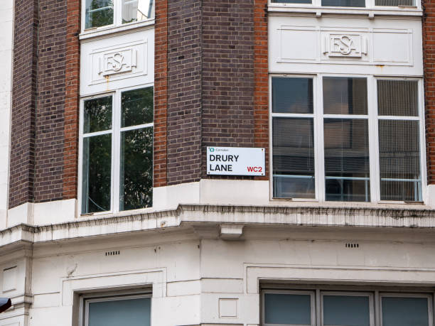 drury lane street name sign, london, uk - drury lane imagens e fotografias de stock