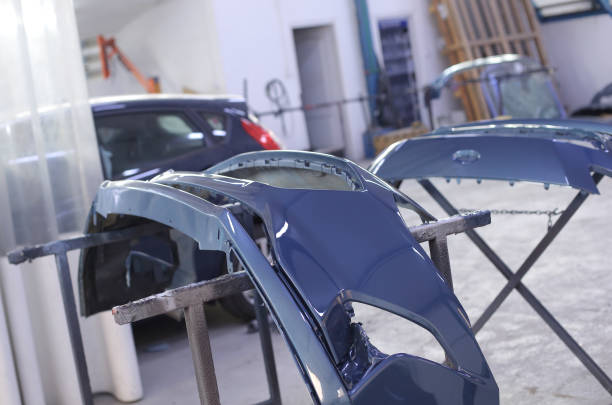 istock Cars at service 1359721651