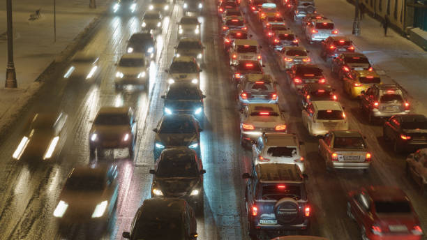 istock TRAFFIC JAM ON THE MOSCOW MOTORWAY IN NIGHT 1359722835
