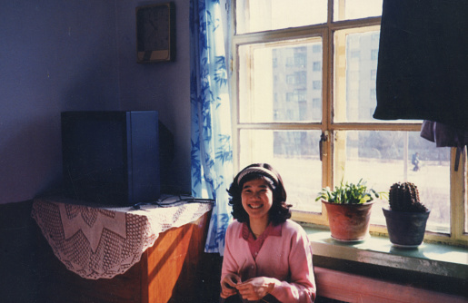 1980s Chinese Housewife Photo of Real Life