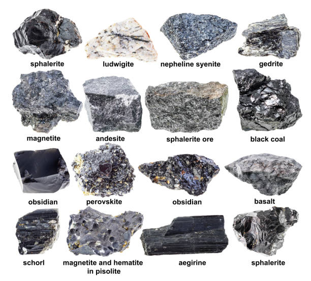 이름이 있는 다양한 광택없는 블랙 미네랄 세트 - hematite rock stone mineral 뉴스 사진 이미지