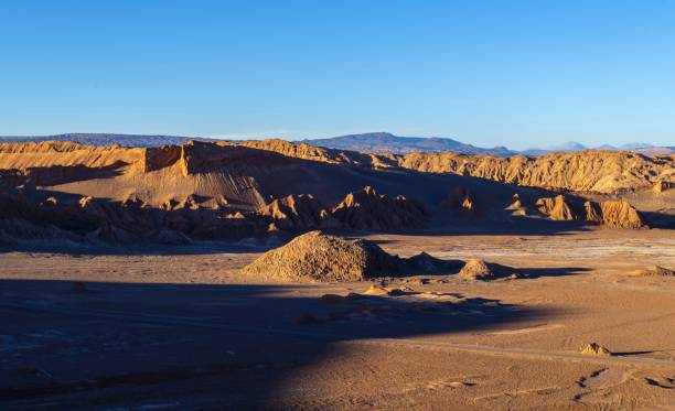istock Sunset in the Moon Valley, Atacama Desert 1359857573