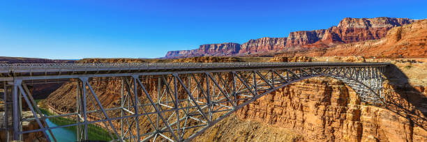 ponte navajo - marble canyon foto e immagini stock