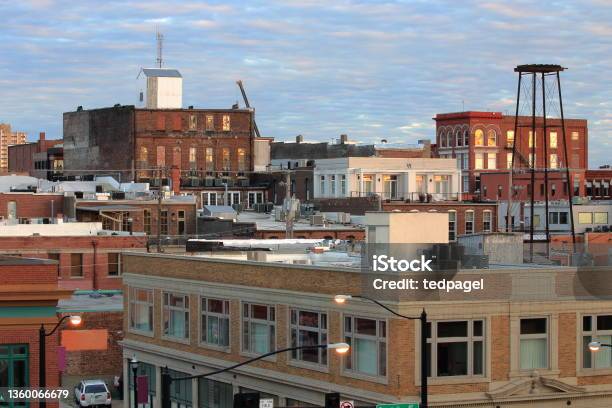 Springfield Missouri Stock Photo - Download Image Now - Downtown District, Springfield - Missouri, Architecture