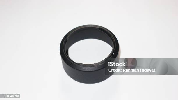 Lens Hood Black Anti Glare Camera Sun Light For Canon Eos Nikon Fujifilm Sony Samsung Panasonic Mirrorless And Dslr Stock Photo - Download Image Now