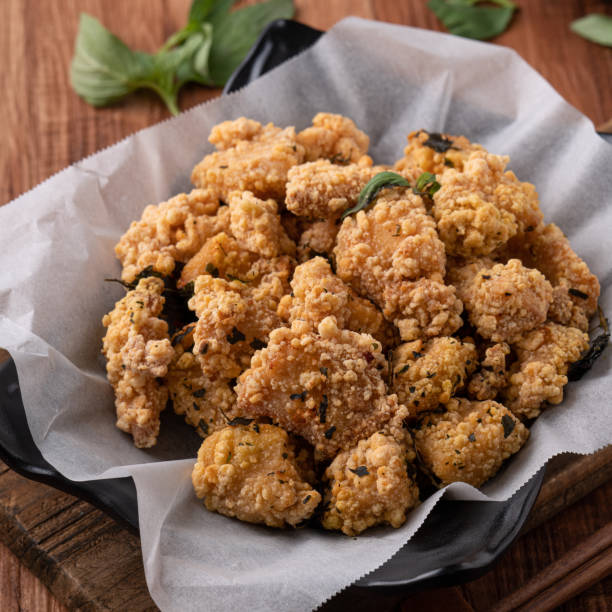istock Delicious fried popcorn chicken in Taiwan. 1360143859