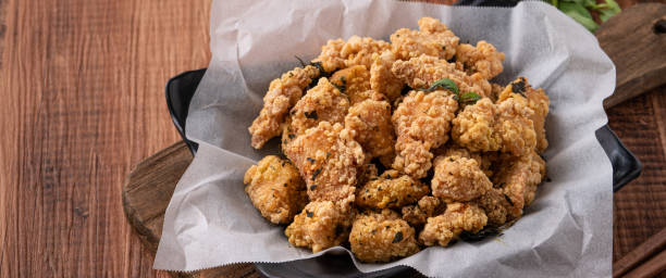 istock Delicious fried popcorn chicken in Taiwan. 1360143957