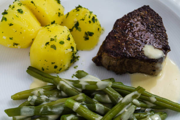 bistec - filet mignon steak bearnaise tenderloin fotografías e imágenes de stock