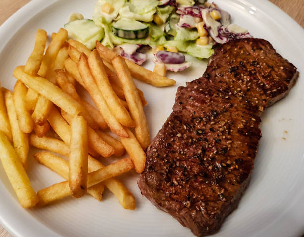 stek - filet mignon steak bearnaise tenderloin zdjęcia i obrazy z banku zdjęć