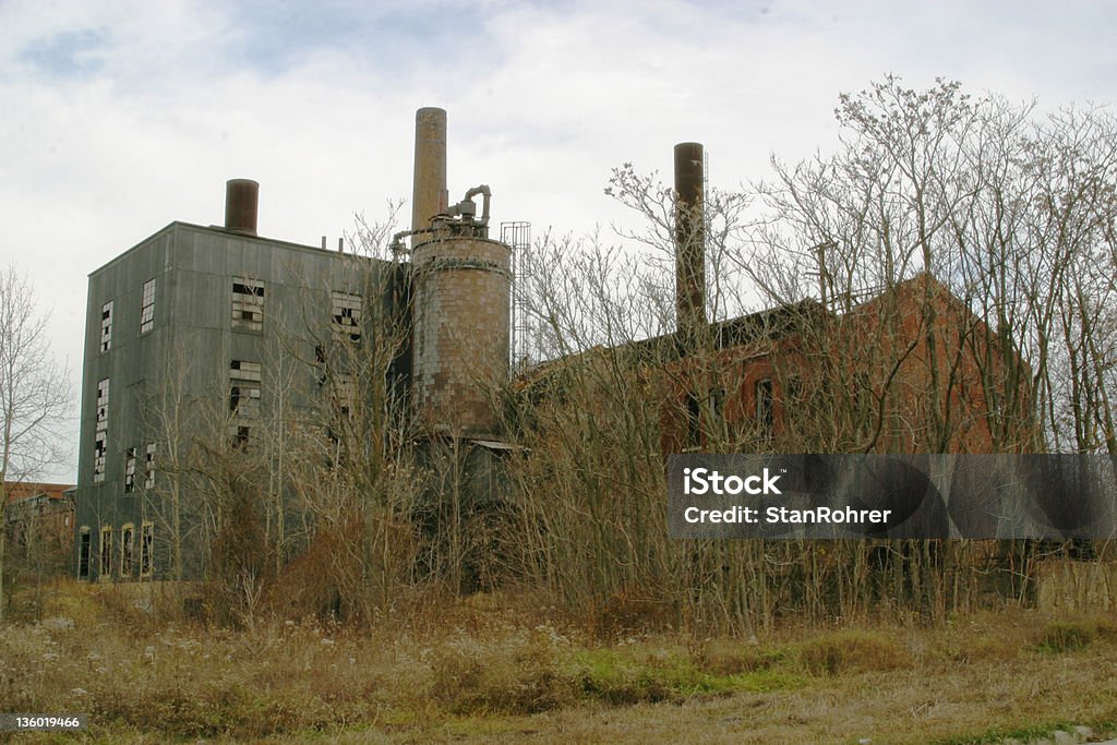 Abandonado edificio Industrial 5 - Foto de stock de Abandonado libre de derechos