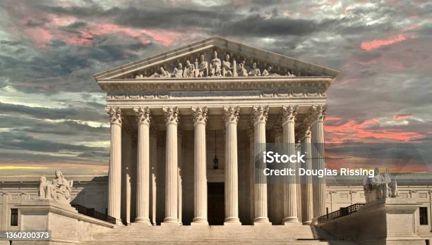 Us Supreme Court Republican Controlled Court Washington Dc Stock Photo - Download Image Now