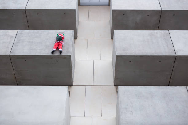 istock Santa on the balcony 1360256280
