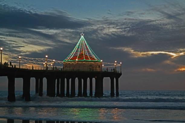 istock Light Christmas Tree at Manhattan Beach Pier 1360466567