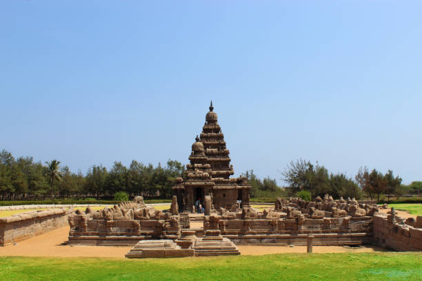istock Shore temple, Mahabalipuram, Tamil Nadu, India 1360658257